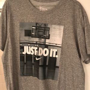 Nike Tee